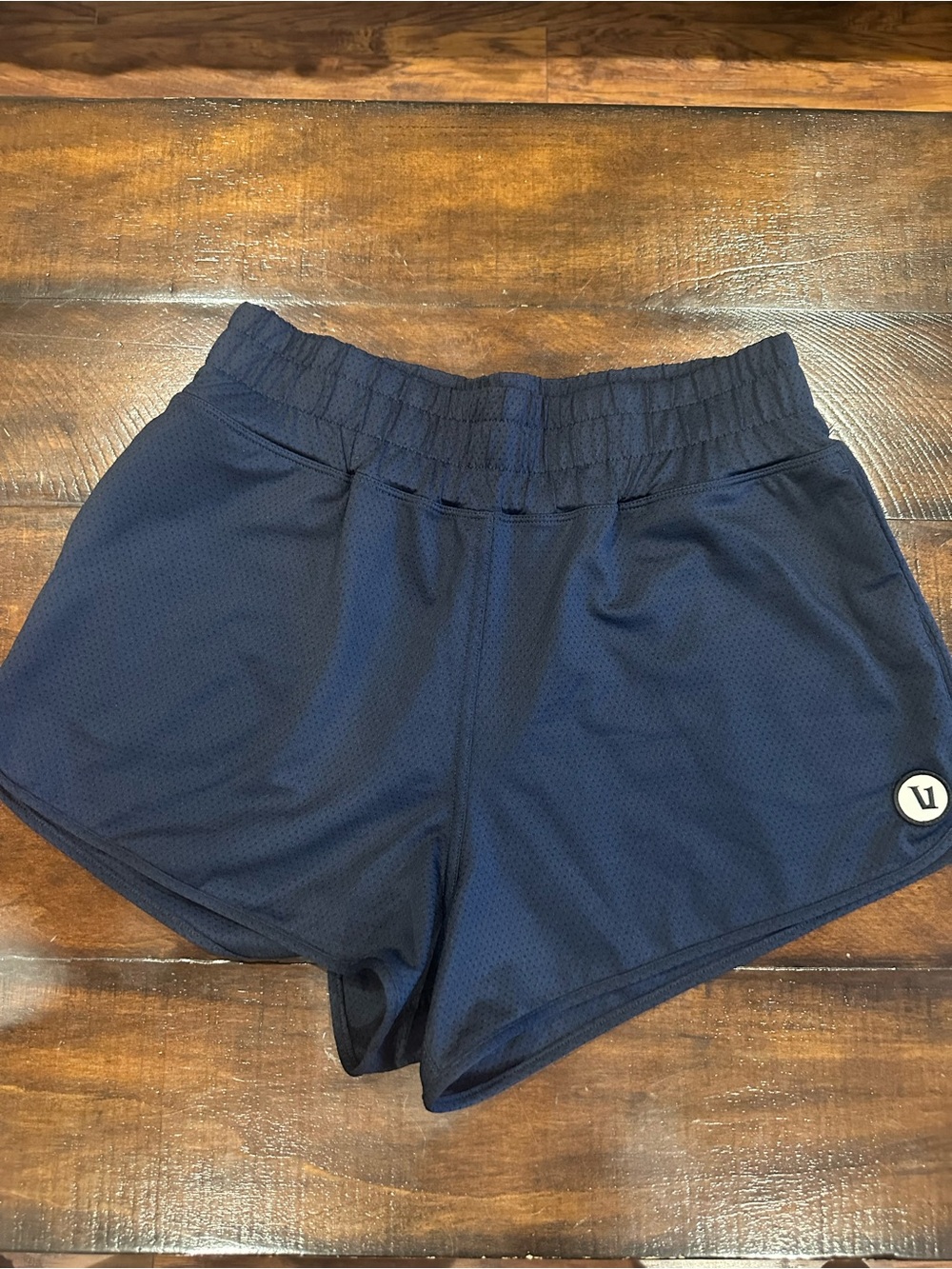 Vuori Navy Blue Women's Athletic Mesh Shorts size medium
